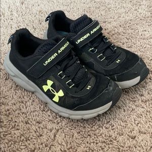 Boys Under Armour Shoes